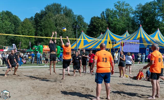 Swift Beachvolleybaltoernooi zat nog nooit zo snel vol