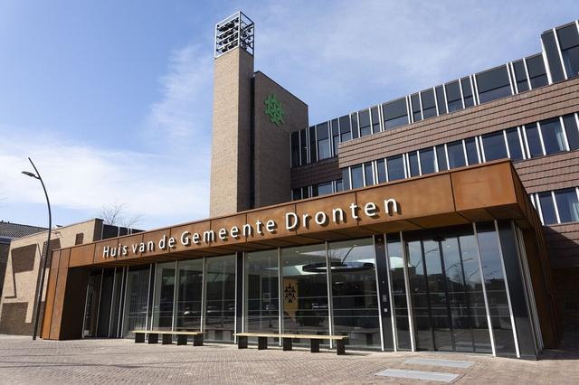Gemeente Dronten overweegt hoger beroep tegen uitspraak gronddeal Rendierweg