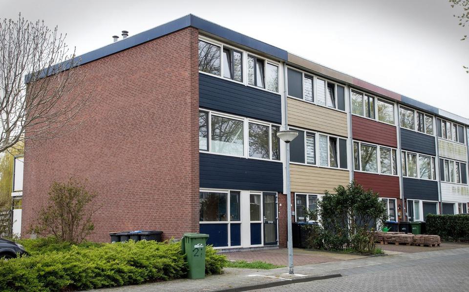 Omdat er nu kleinere woningen en voorzieningen voor spoedzoekers zijn, wil Lelystad helemaal af van kamerverhuurpanden in gewone wijken.