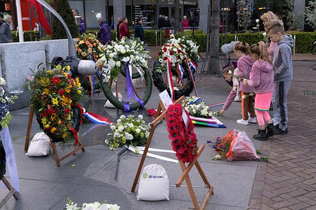 Nikki Sterkenburg over de geschiedenis leren begrijpen: hoe persoonlijke verhalen ons perspectief vo