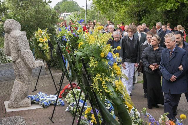 De geschiedenis begrijpen door in stilte te herdenken