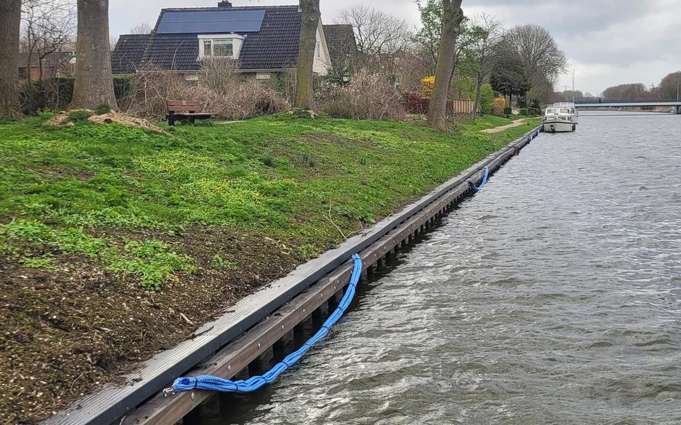 De plaatsing van touwen en trapjes in 2023 maakte het voor dieren makkelijker om uit het Gelderse Diep de klauteren.
