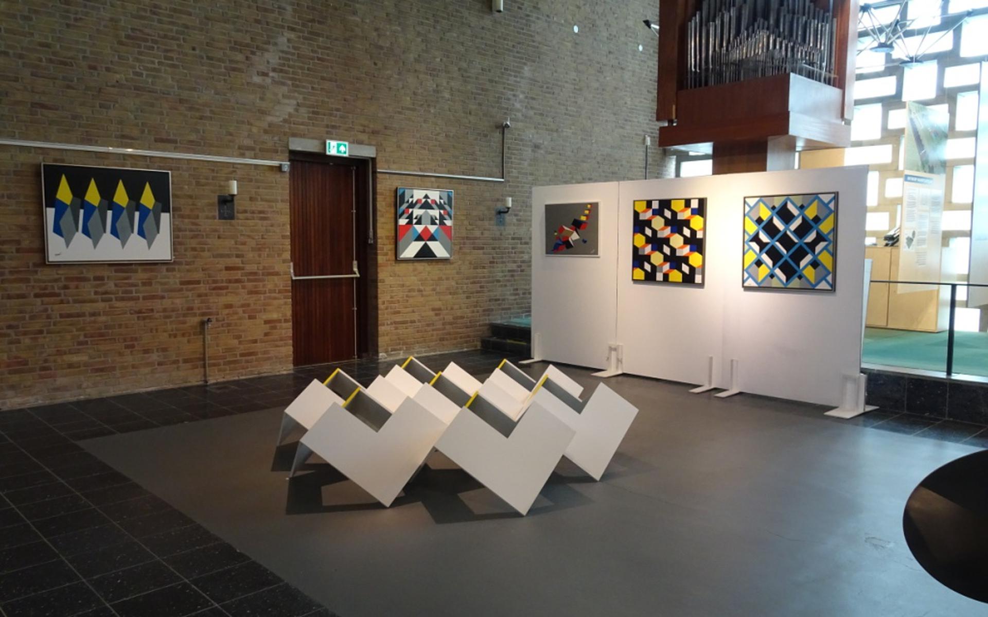 Monica Matt di Lelystad espone arte geometrica al Nagele Museum