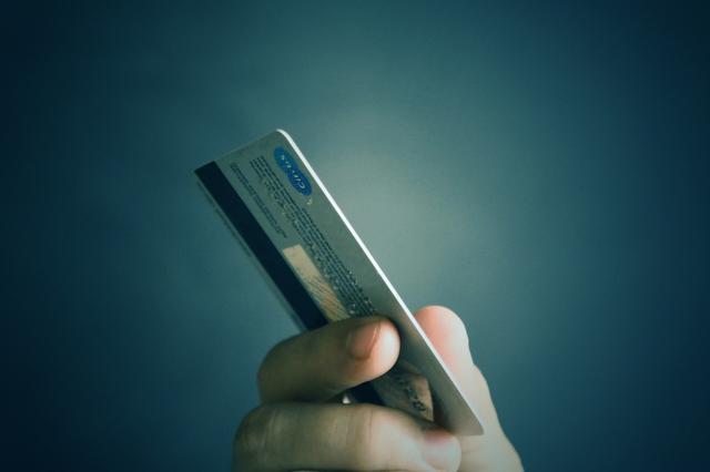 Lelystadse verdachte aangehouden na poging bankhelpdeskfraude in Doornenburg