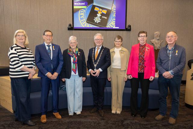 Lintjesregen in Dronten: elf koninklijke onderscheidingen