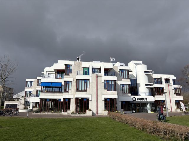 De Kubus slaat alarm: wachttijd voor kunst- en cultuurlessen in Lelystad loopt op tot bijna 600 mens