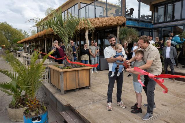 Vernieuwd TomsBeach opent deuren aan het Bovenwater in Lelystad
